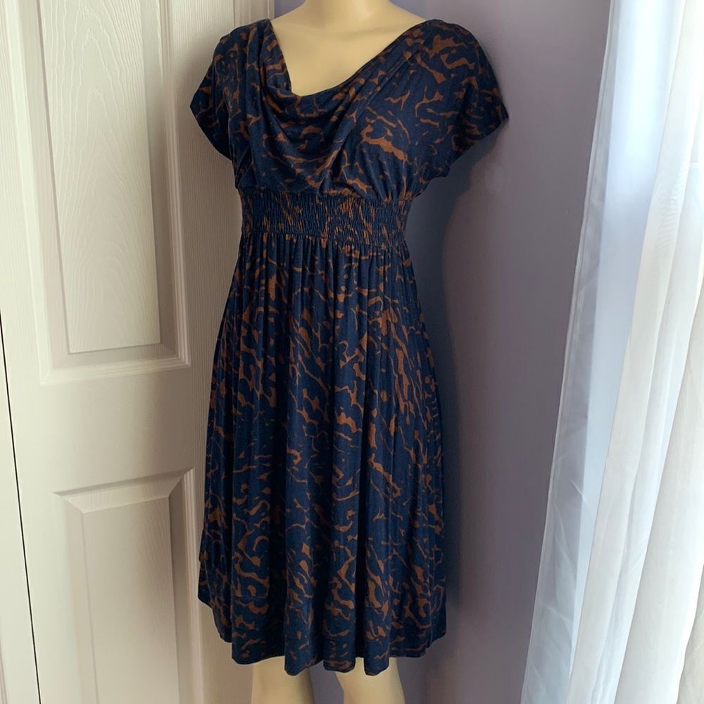 Liz Lange Maternity Short Sleeve Cowl Neck Midi Dress XS Blue Print